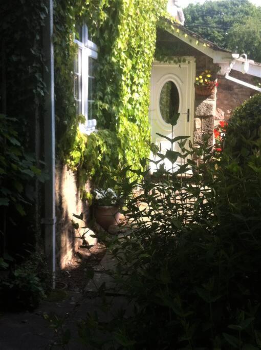 Charming Cottage Within Farmhouse مونموث المظهر الخارجي الصورة